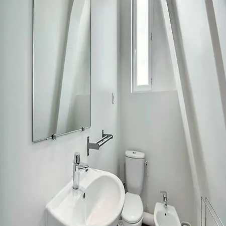 1paisible Et Silencieux Holiday home *