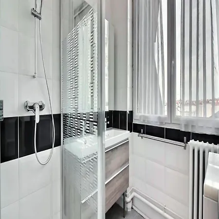1paisible Et Silencieux Holiday home Paris